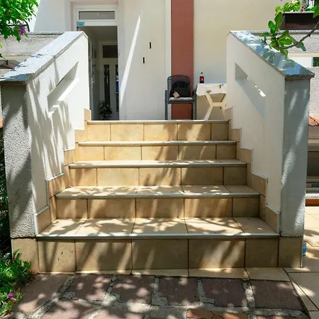 Buka Calm Ii By Interhome *